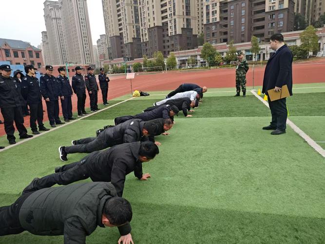 安豪致遠(yuǎn)培訓(xùn)公司圓滿完成第一期保安員培訓(xùn)考核工作